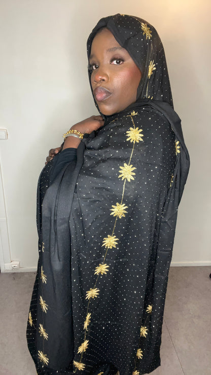 Dampe noir a motif avec strass et broderie